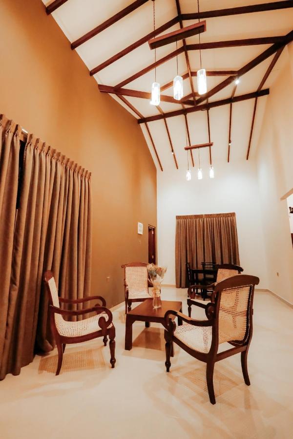 Negombo 146 Homestay Bagian luar foto
