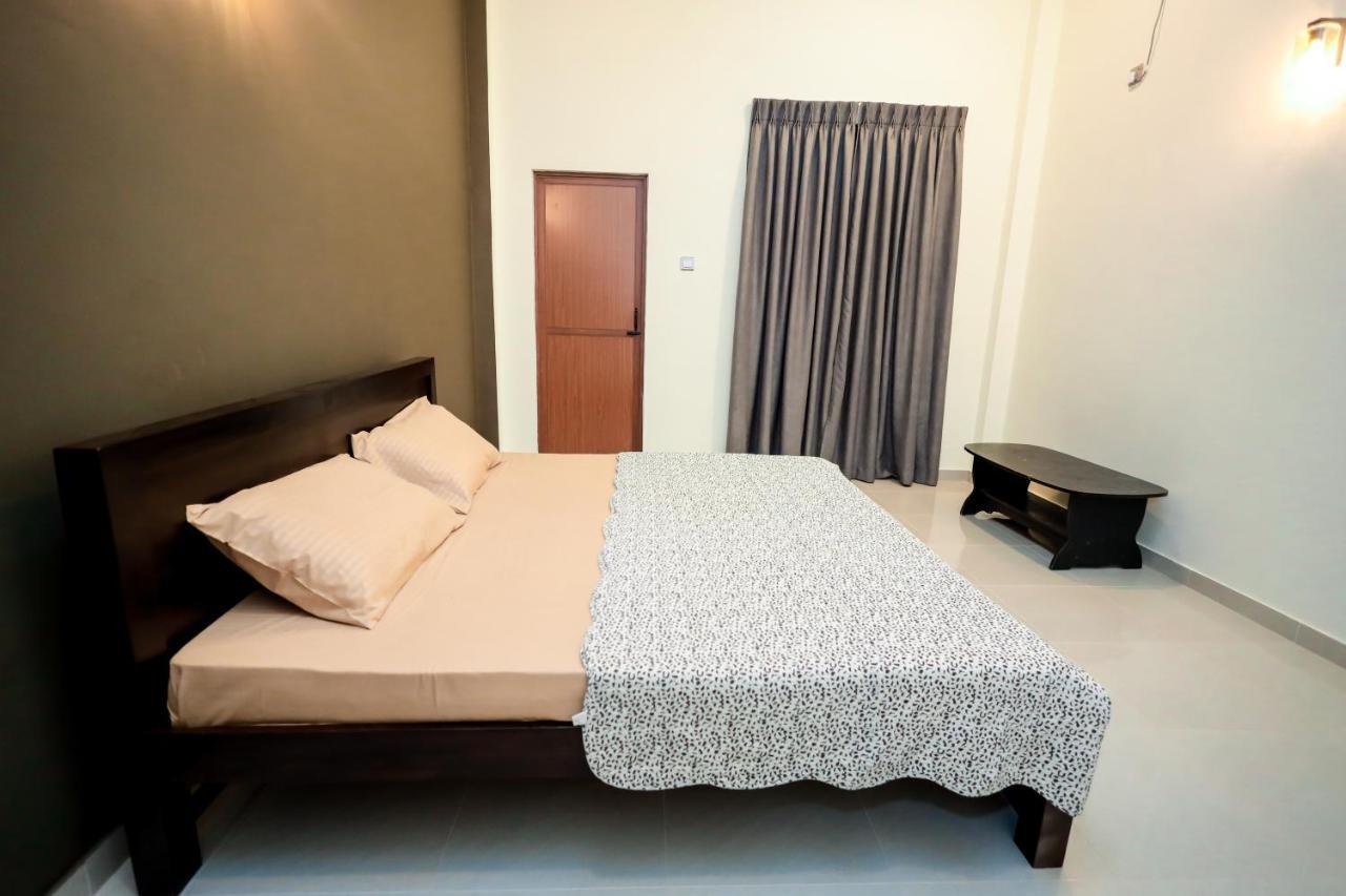 Negombo 146 Homestay Bagian luar foto