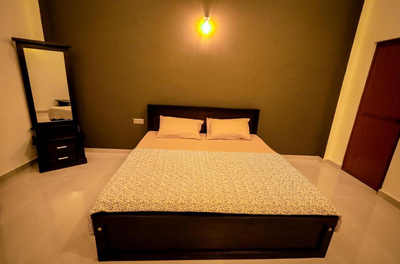 Negombo 146 Homestay Bagian luar foto