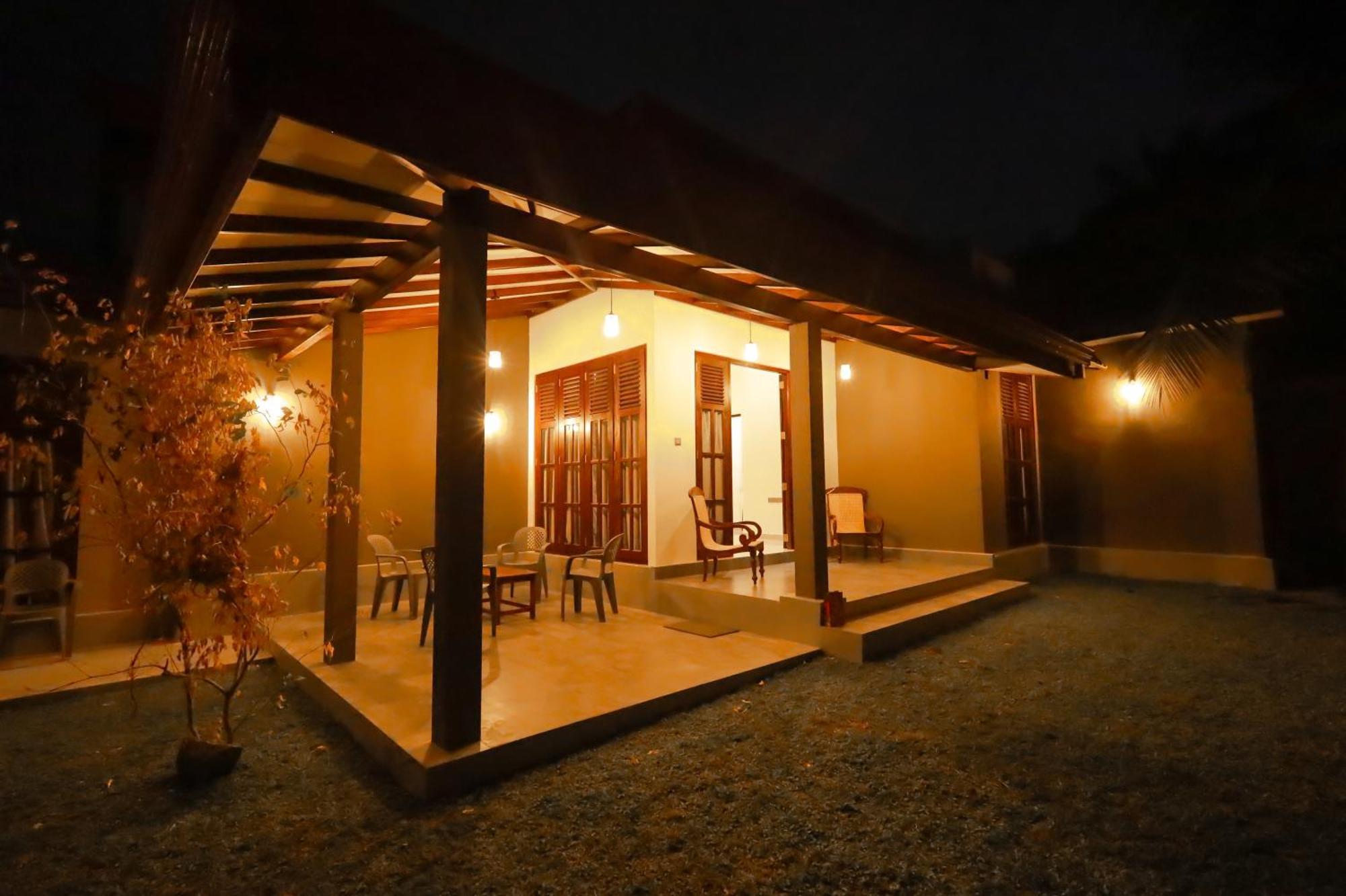 Negombo 146 Homestay Bagian luar foto