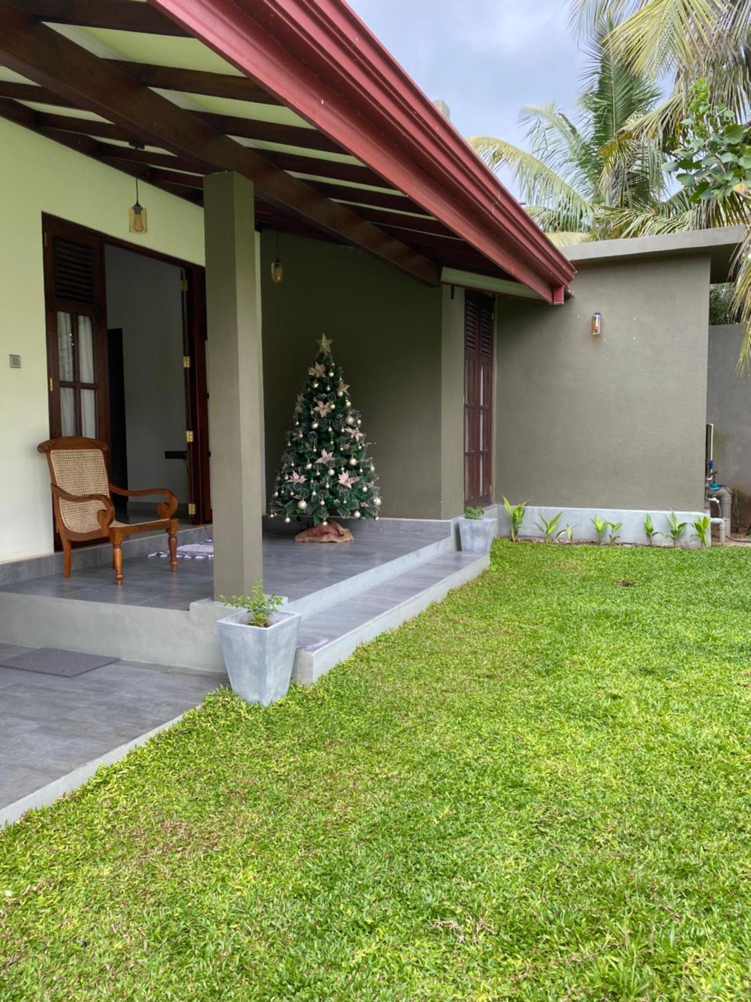 Negombo 146 Homestay Bagian luar foto